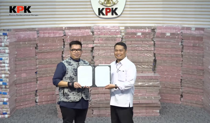 Rp883 Miliar Barang Rampasan KPK dan 6 Unit Efek Diserahkan ke PT Taspen