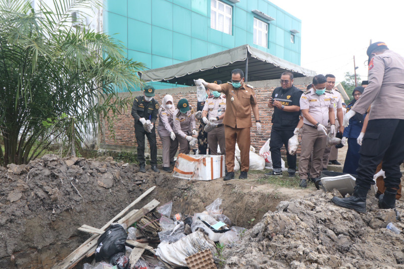 Karantina Sumut Musnahkan 222 Kg Media Pembawa Ilegal