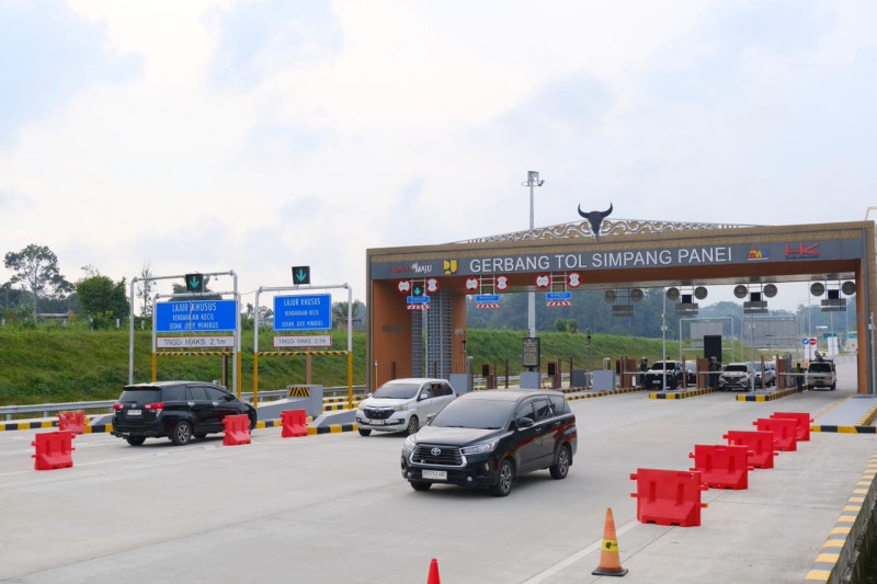 Tol Kutepat Segmen Sinaksak - Simpang Panei Layani 88.867 Kendaraan Selama Fungsional Nataru 2025/2026