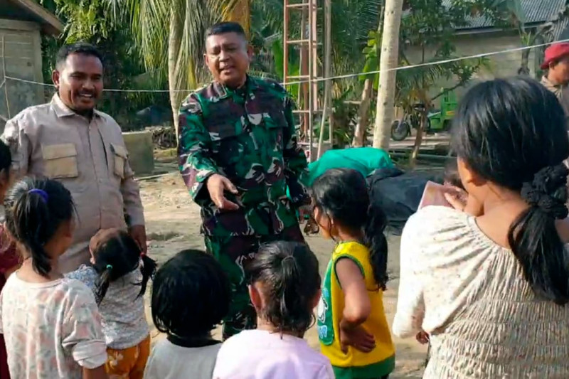Sumringah Anak Pedalam Aceh Utara Sekolahnya Direnopasi TNI