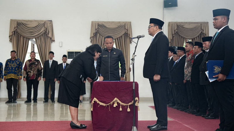 Bupati Deli Serdang Lantik 15 Pejabat Pimpinan Tinggi Pratama