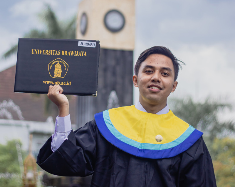 Kisah Rafiq &ndash; Pemuda Solok Kuliah di Jepang, Penerima Ajinomoto Scholarship 2026