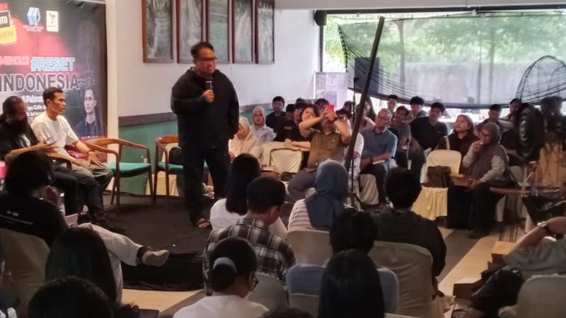 Bedah Buku &ldquo;Reset Indonesia&rdquo;: Dhandy dan Benaya Soroti Isu Ketidakadilan Sosial dan Kegagalan Demokrasi