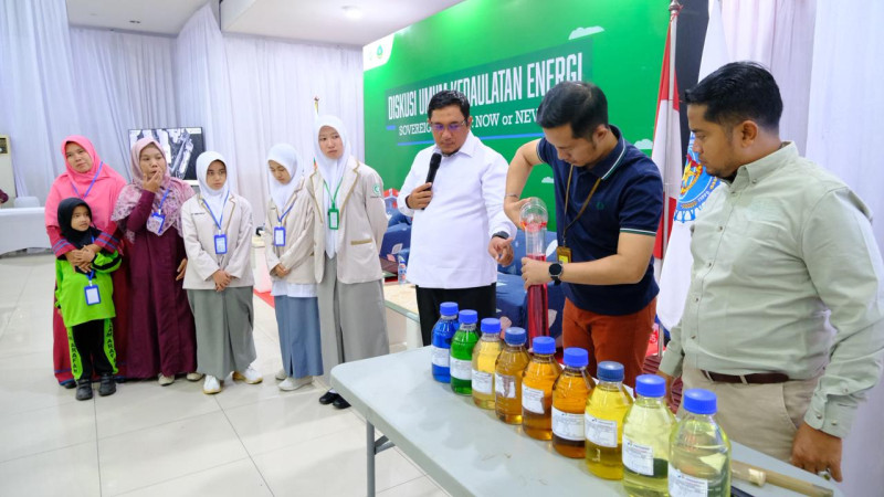 Pertamina Patra Niaga Regional Sumbagut Terima Kunjungan Edukatif Pesantren Darularafah Raya di Fuel Terminal Medan