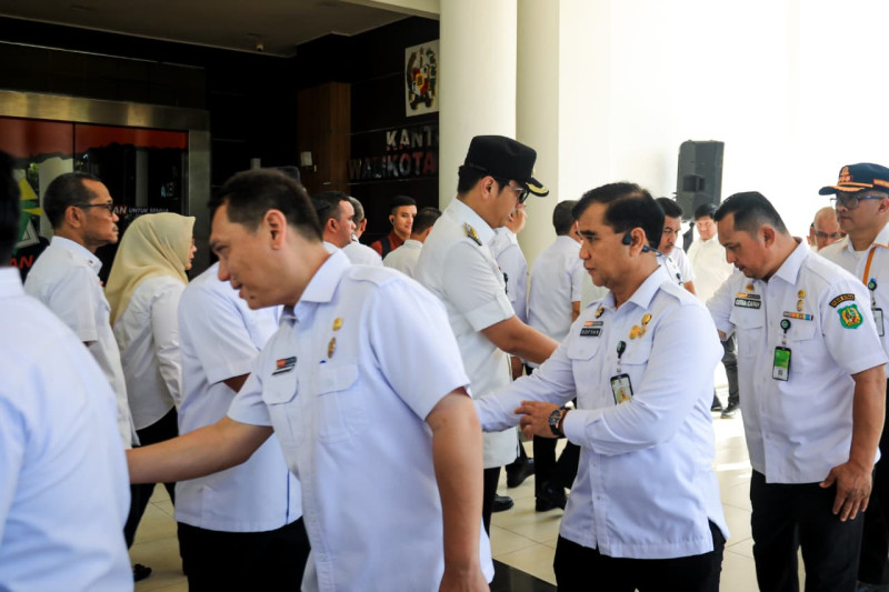 Rico Waas Pimpin Apel Pasca Idulfitri 1447 H, Ajak ASN &ldquo;Tancap Gas&rdquo; Bangun Kota dan Tingkatan Pelayanan