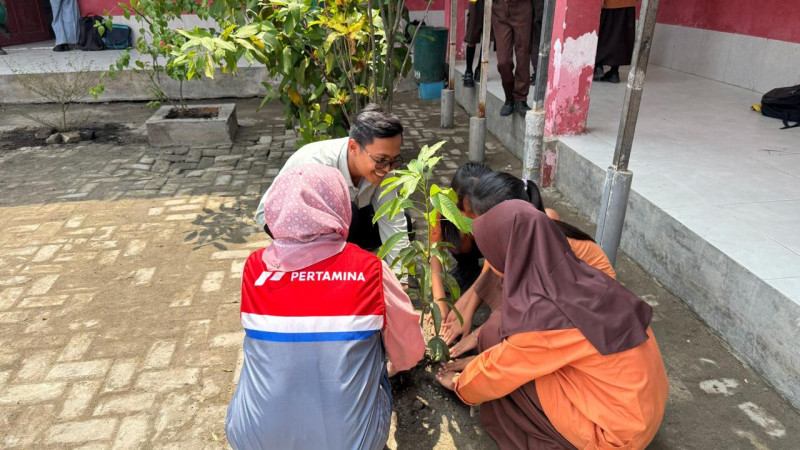 Pertamina Patra Niaga Regional Sumbagut melalui Fuel Terminal Medan Gelar Edukasi Lingkungan di UPT SDN 065009, Komitmen Wujudkan Sekolah Hijau