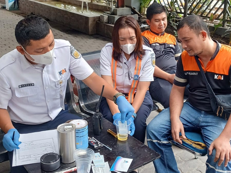 Pastikan Keselamatan Perjalanan, KAI Divre I Sumut Gelar Sidak Narkoba untuk Petugas Operasional