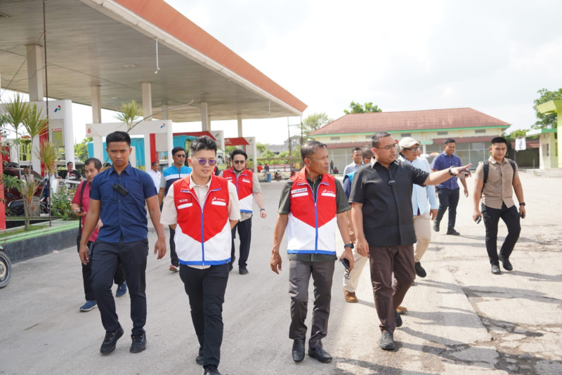 Pertamina Patra Niaga Sumbagut Bersama DPR RI dan BPH Migas Tinjau SPBU di Riau, Perkuat Sinergi Jaga Kelancaran Distribusi BBM