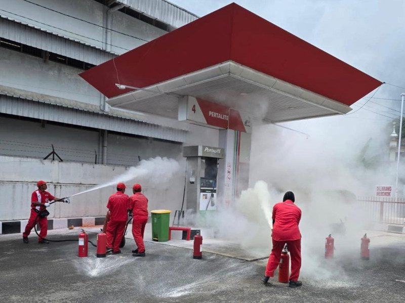 Pertamina Patra Niaga Regional Sumbagut Perkuat Kesiapsiagaan Penanganan Kebakaran SPBU melalui Simulasi PKD di Padan
