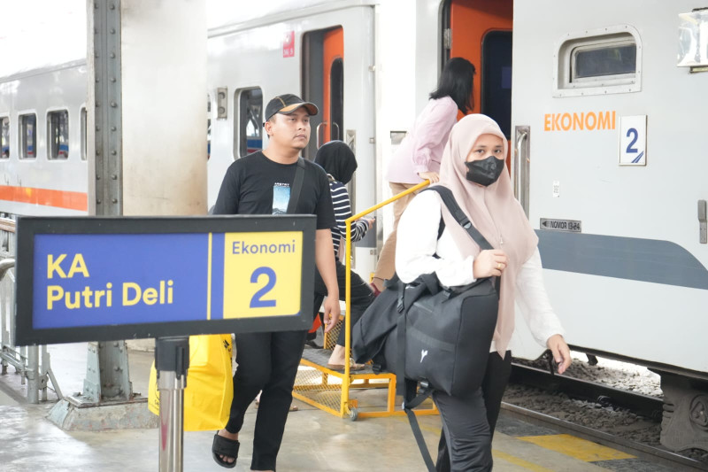 KA Putri Deli Angkut 541 Ribu Penumpang Hingga Mei 2026