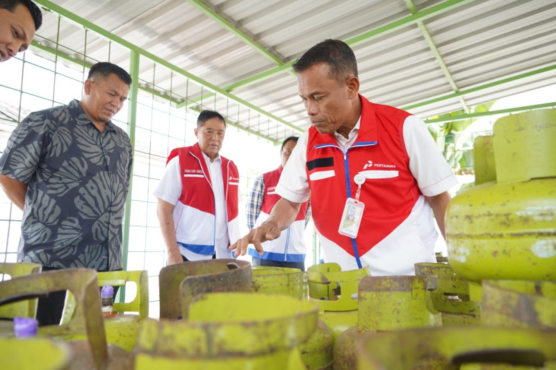 Komisaris Utama dan Direktur Kelembagaan & Kepatuhan Pertamina Patra Niaga Perkuat Pengawasan Operasional Infrastruktur Energi di Sumatera Barat