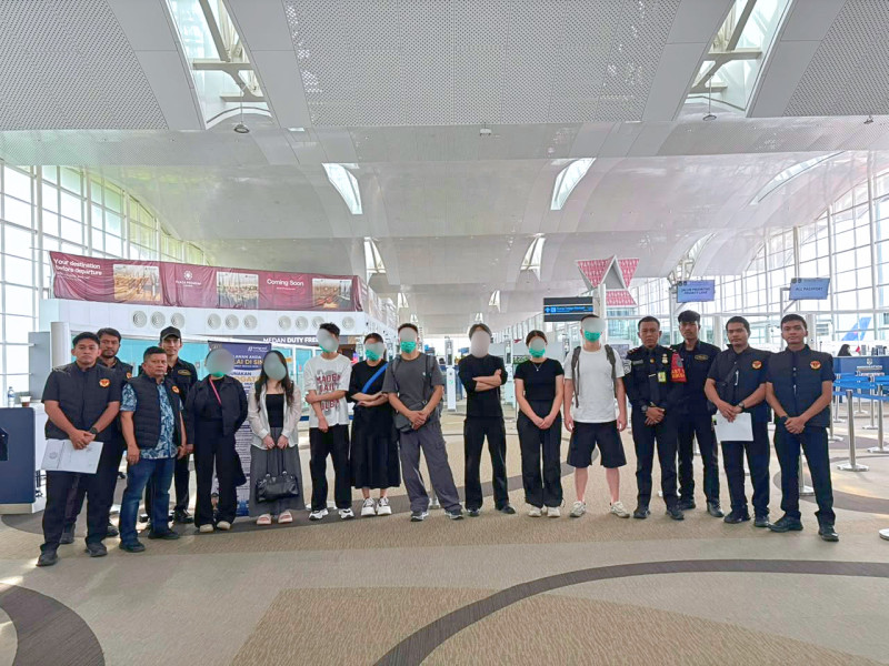 8 WN Tiongkok Dideportasi Imigrasi Medan Akibat Kerja Tanpa Ijin