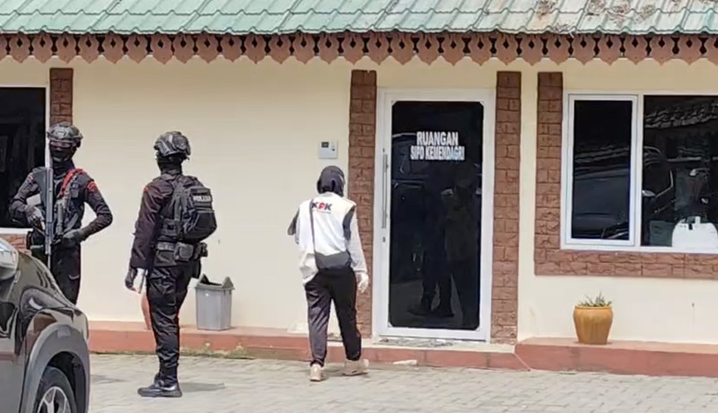 Pasca OTT, KPK Geledah Kantor Bupati hingga Dinas Pendidikan Langkat