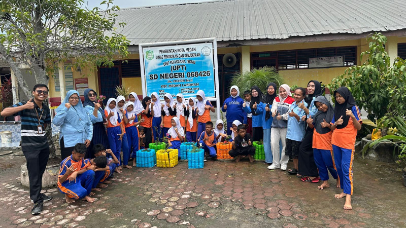 Pertamina Patra Niaga Perkuat Edukasi Lingkungan Melalui Program SEKAR di Kawasan Pesisir Medan
