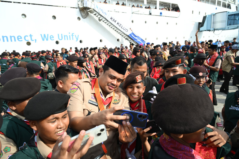 Gubsu Lepas 1.179 Pramuka Sumut ke Jamnas XII