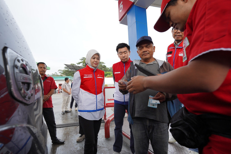 Pertamina Patra Niaga Regional Sumbagut Pastikan Keandalan Layanan SPBU Bersama Dewan Komisaris dan Direktur