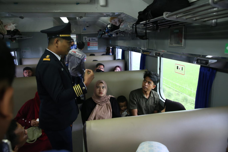 KAI Sumut Beri Diskon 17 Persen Tiket KA Sribilah Fakultatif