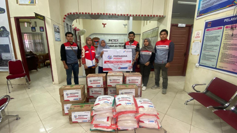 Pertamina Patra Niaga Gerak Cepat, Salurkan Bantuan Masyarakat Terdampak Bencana Banjir di Sumatera Barat
