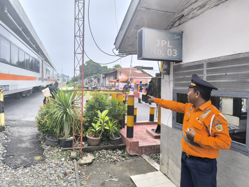 KAI Divre I Sumut Tambah 180 Petugas Ekstra
