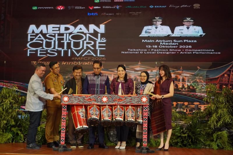 Medan Fashion & Culture Festival Dorong Ulos Tembus Pasar Fesyen Dunia